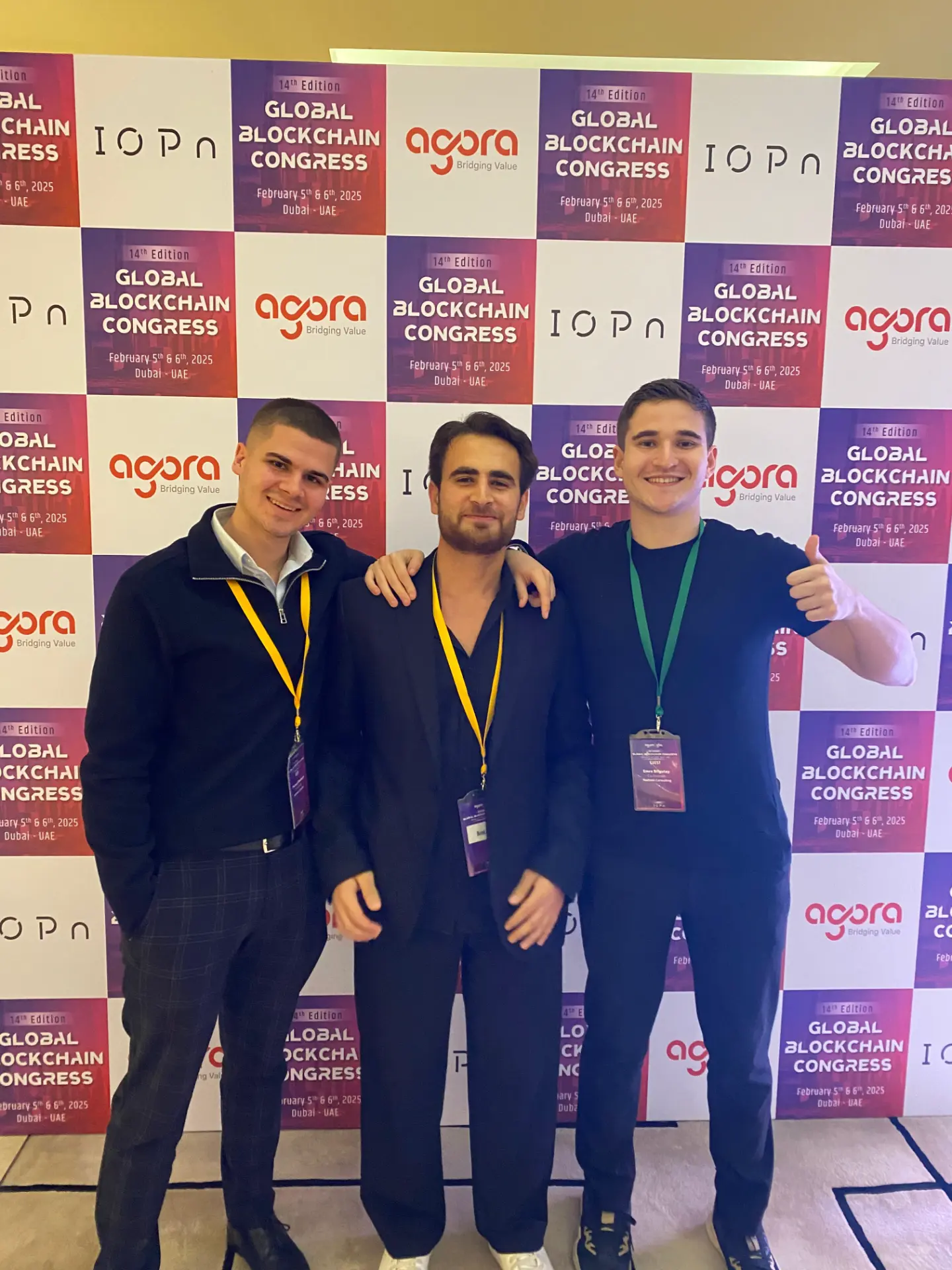 Immersive presentation stage